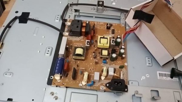 Включение блока питания и подсветки телевизора без материнской платы (без майна).