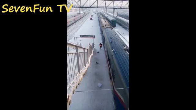 Приколы 2017 #1 - Зуум , Робот и Жопа смотреть онлайн