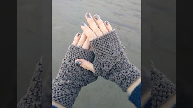 BEST DESIGN AND TRENDY CROCHET FINGERLESS GLOVE PATTERN DIY PROJECTS TOP IDEAS смотреть онлайн
