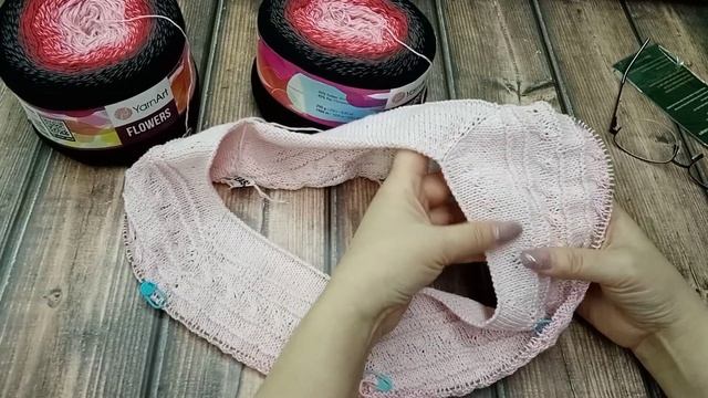 Готовая работа/что на спицах /как вязать тонкую пряжу равномерно. смотреть онлайн