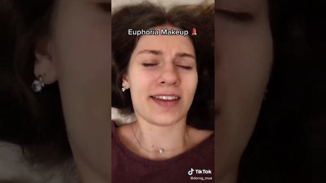 Макияж в стиле сериала эйфория смотреть онлайн
