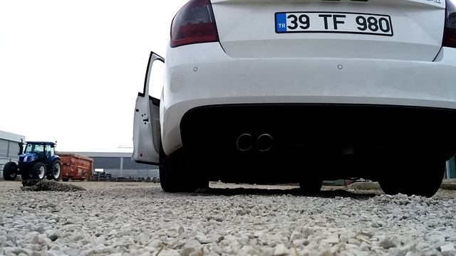 Skoda Rapid 1.6 TDI Downpipe Sound
