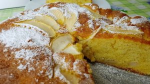 Шарлотка с яблоками, цыганка готовит. Gipsy cuisine.