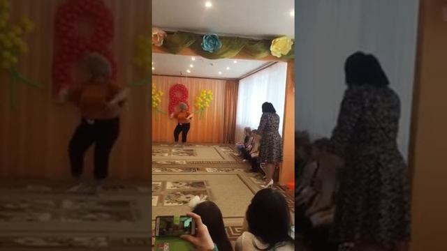 выход карлсона смотреть онлайн