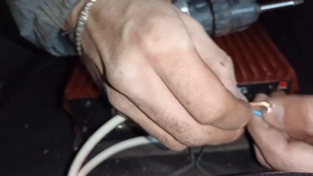 Распаковка, внешний обзор и установка DL Audio Gryphon Pro 4.120 V.2 смотреть онлайн