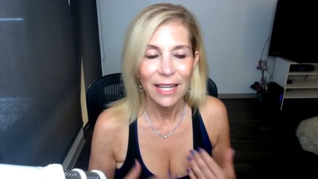 10 Best Places To Pick Up Older Women - Where Do I Find A COUGAR? Where Are Cougar Dens? смотреть онлайн