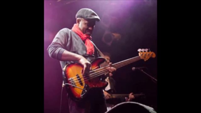 Latumahina Tahamata Orlemans - Voodoo Chile (Jimi Hendrix song) смотреть онлайн