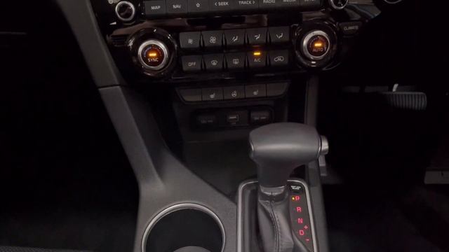 Acorn Kia - Kia Sportage 1.6 CRDi ISG 48V 3 - EA70VCG смотреть онлайн