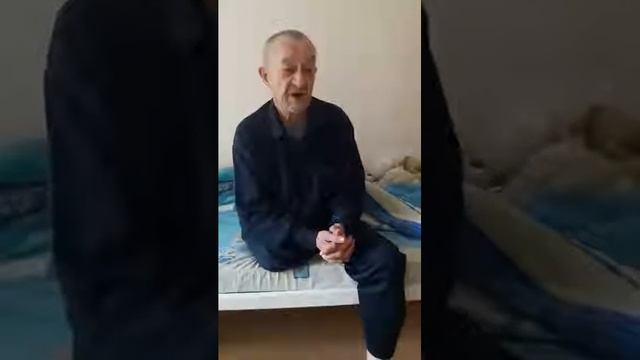 Владимир Михайлович читает свои стихи смотреть онлайн