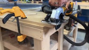 ЭТО БОЛГАРКА ИЛИ ЦИРКУЛЯРКА? Новая пила DeWALT DCS571