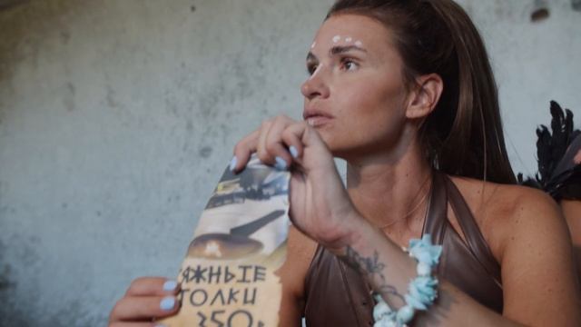 Как первобытные люди натяжные потолки заказывали смотреть онлайн