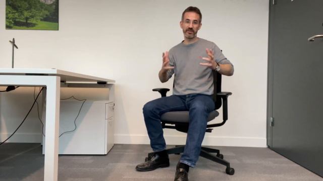 Steelcase Reply Ergonomic Chair Review - Does A More Adjustable Office Chair Cause A Better Posture смотреть онлайн