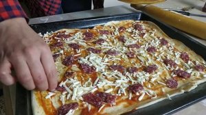 ПИЦЦА С МОЦАРЕЛЛОЙ И ШАМПИНЬОНАМИ