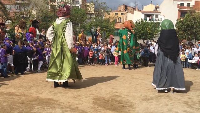 XXVII Trobada de Gegants d'Alcover смотреть онлайн