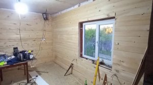 Переделка старого дачного домика под постоянное жильё, в конце почти окончательный результат.