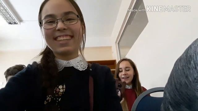 МУЗЫКАЛЬНЫЙ ВЛОГ #5 || ЗАМЕНА НА УРОКЕ МУЗЫКИ || СКУЧНАЯ ИНФОРМАТИКА!! смотреть онлайн