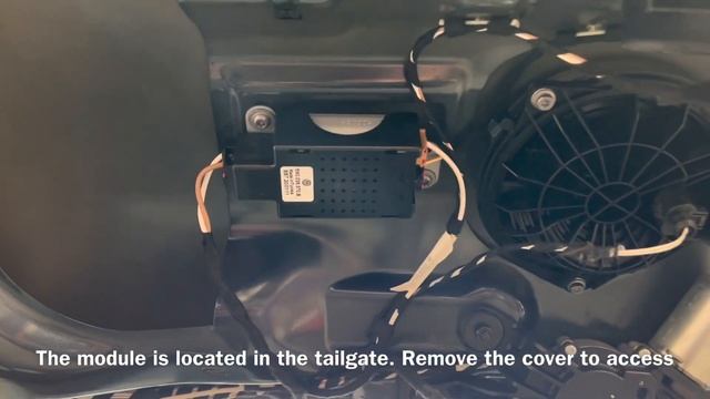 VW Golf Diesel 2011 Radio Aerial Amplifier Module Location смотреть онлайн