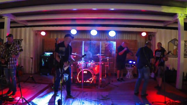 The Alternatives at Firehouse Gastro Park 10.2.2020 смотреть онлайн