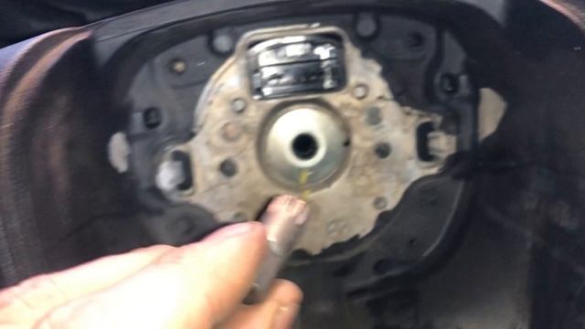 Как снять руль в сборе Skoda Fabia Skoda Roomster и тд смотреть онлайн