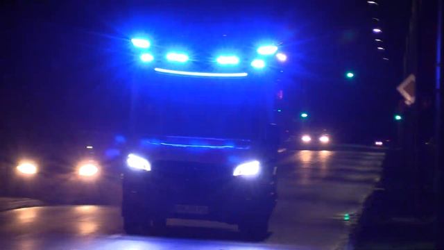 RTW Rotkreuz VR 32/83-01 DRK Rettungswache Grammendorf смотреть онлайн