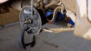 Hyundai Accent. Замена задней ступицы