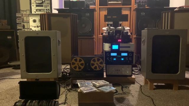 Altec 604E, 2a3 tube amp, McIntosh c2200 preamp смотреть онлайн