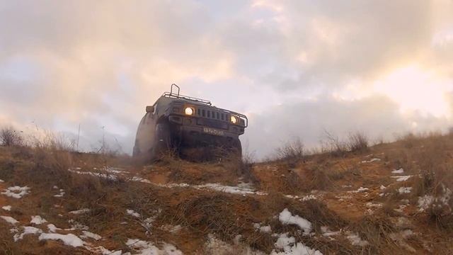 Астрахань. Бархан Большой брат. Hummer H2 смотреть онлайн