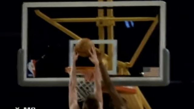 11 04 2007 Jazz vs Lakers Kobe Stuffs AK 47 смотреть онлайн
