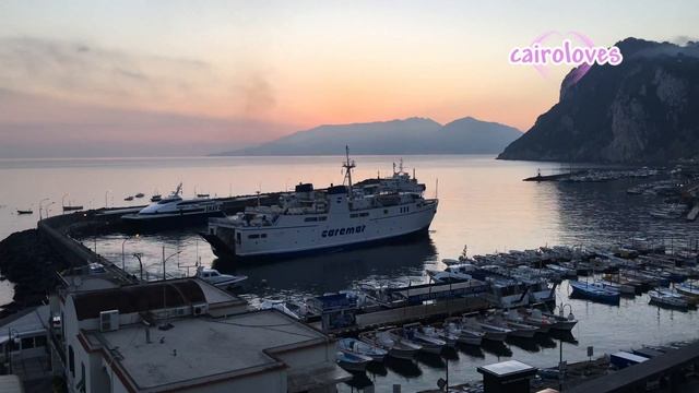 Marina Grande, Capri | Sunrise Over Harbour | Timelapse смотреть онлайн