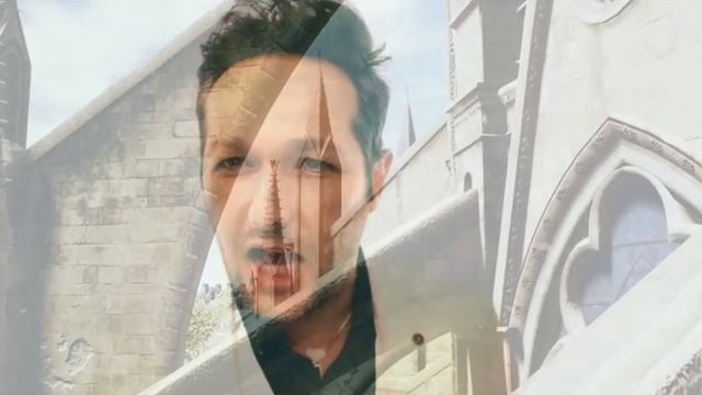 Michael Guedj interprète Le Temps des Cathédrales смотреть онлайн