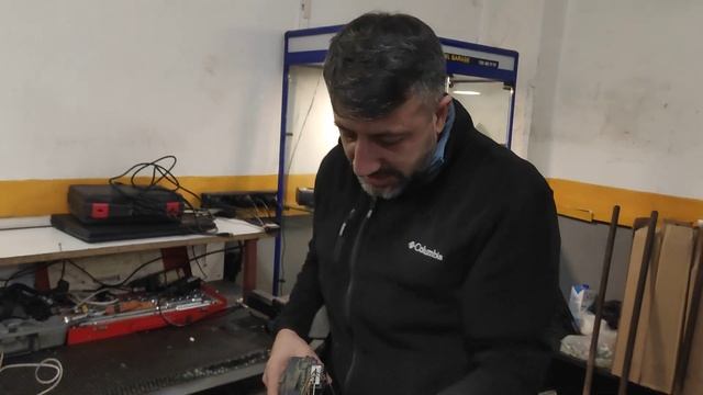 müşterimiz kendi etti kendi buldu смотреть онлайн