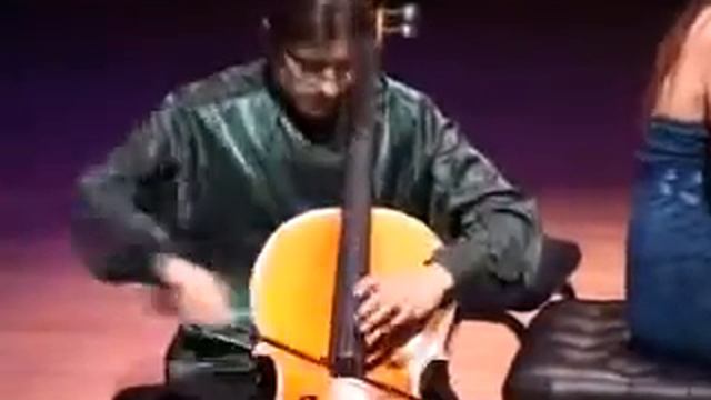 Flight of the bumblebee, Korsakov: Santiago Cañón V (13 years old) смотреть онлайн