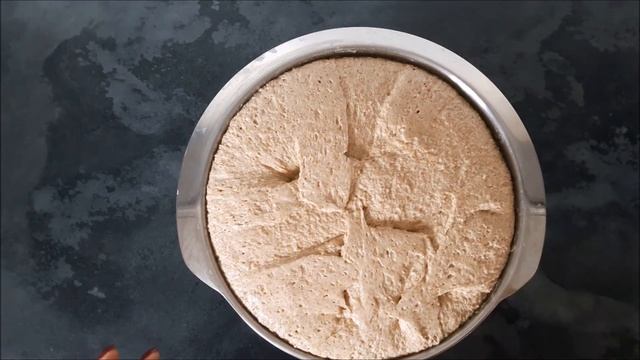 Хлеб на ржаной закваске с овсяными хлопьями. Цельнозерновой. Gesundes Brot ohne Hefe. Rezept unten. смотреть онлайн