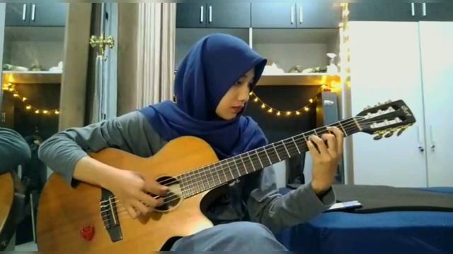 Maudy Ayunda - "Kamu & Kenangan" (OST. Habibie & Ainun 3) Fingerstyle Guitar Cover смотреть онлайн