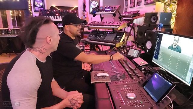 Best Small Studio Monitors?? ? смотреть онлайн