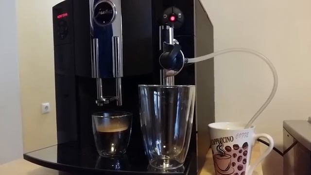 JURA - JURA impressa C9 one touch смотреть онлайн