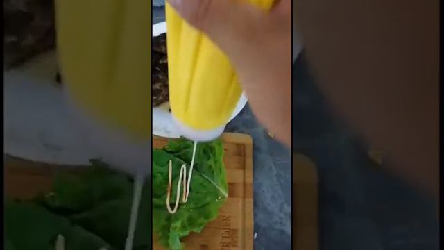 Как сделать домашние гамбургеры?) смотреть онлайн