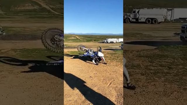 Что то пошло не так)))#мотоциклы#эндуро#скилл#падение#покатушки#опаснаяезда#опасность смотреть онлайн
