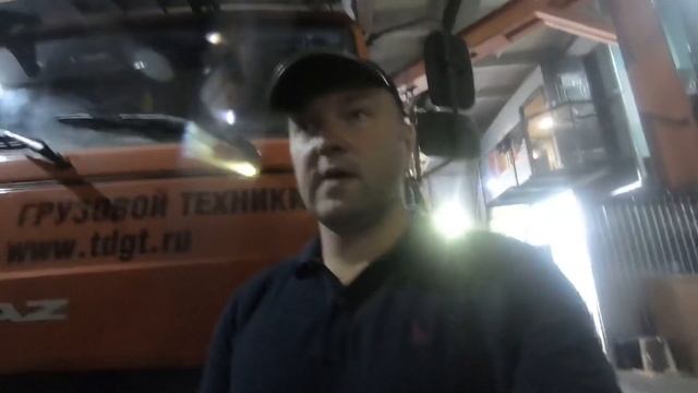 Гнём трубки по образцу. Почему грейфер не держит лом? Ремонт и обслуживание стрелы ВЕЛМАШ ОМТ-97М смотреть онлайн