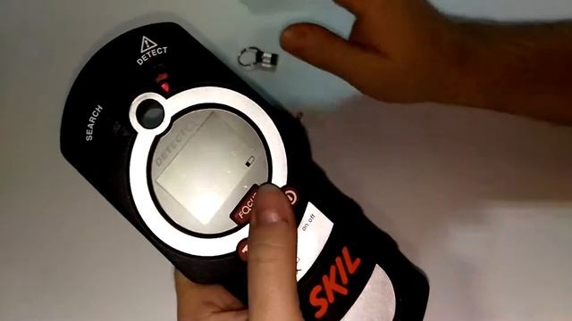 Skil detector 550 Детектор скрытой проводки, металла и дерева в стенах смотреть онлайн