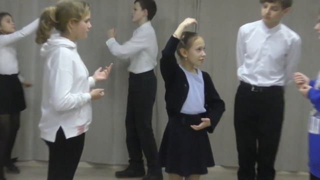 ВОДОСТОЧНАЯ ТРУБА, ИСПОЛНЯЮЩАЯ ФУГУ. АВТОР - ЕВГЕНИЙ КЛЮЕВ. Книга "Сказки на всякий случай". смотреть онлайн