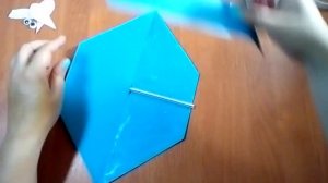 Слон с двигающимся хоботом