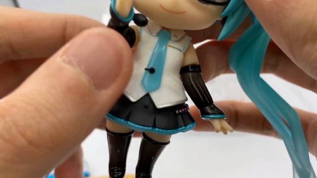 Nendoroid: Hatsune Miku V4X Unboxing/Review! смотреть онлайн