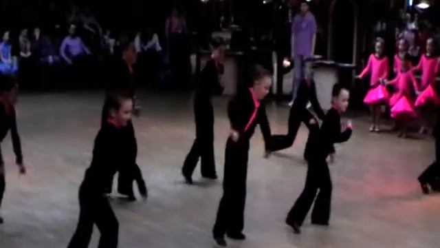 Показательное выступление смотреть онлайн