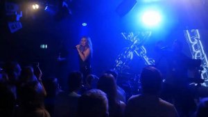 Rogue Traders (Natalie Bassingthwaighte) - Voodoo Child