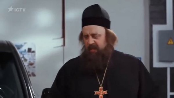 СТО НА ТРОИХ