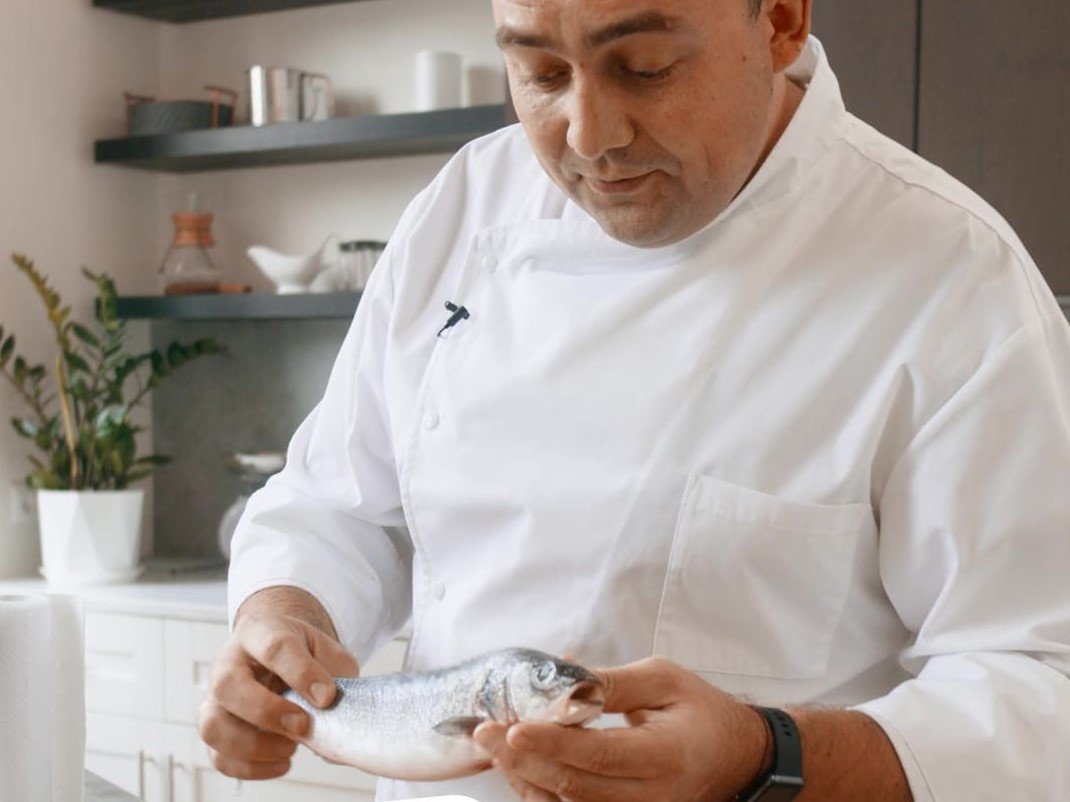 Подписчики против шеф-повара: как правильно разделать рыбу смотреть онлайн