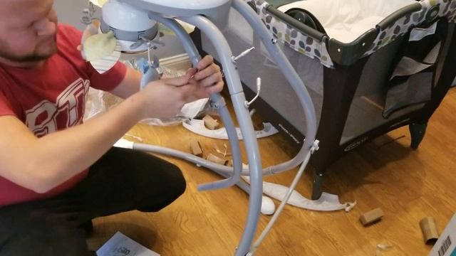 Fisher Price Snugapuppy Dreams Cradle and Swing Unboxing and Assembly ! смотреть онлайн