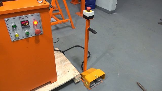 Трубогиб электромеханический бездорновый STALEX JTB-40. Автоматический режим. смотреть онлайн