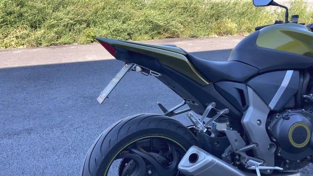Honda CB 1000R 2008 walkaround and cold start, soundcheck смотреть онлайн